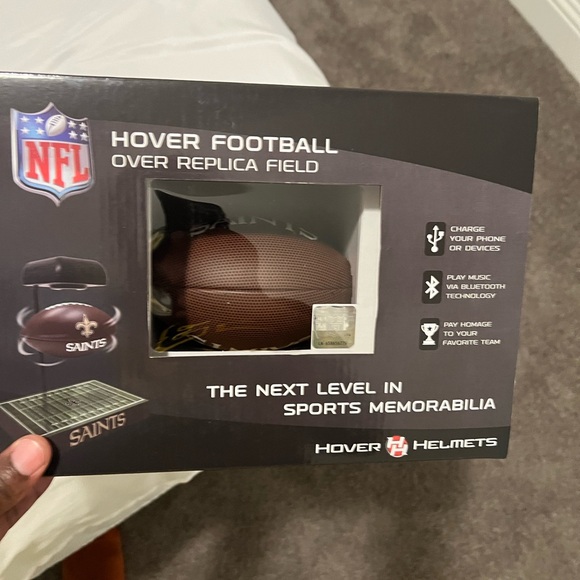 Hover Football Field - Picture 3 of 4